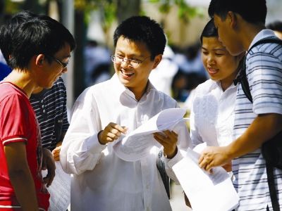 Kết quả tuyển sinh 2011 trách nhiệm thuộc về ai?